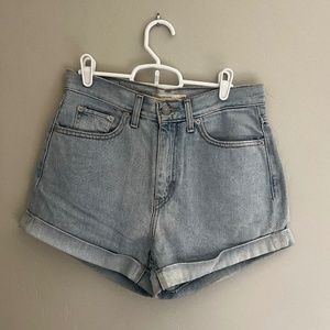 Levis A Line Short Size 28